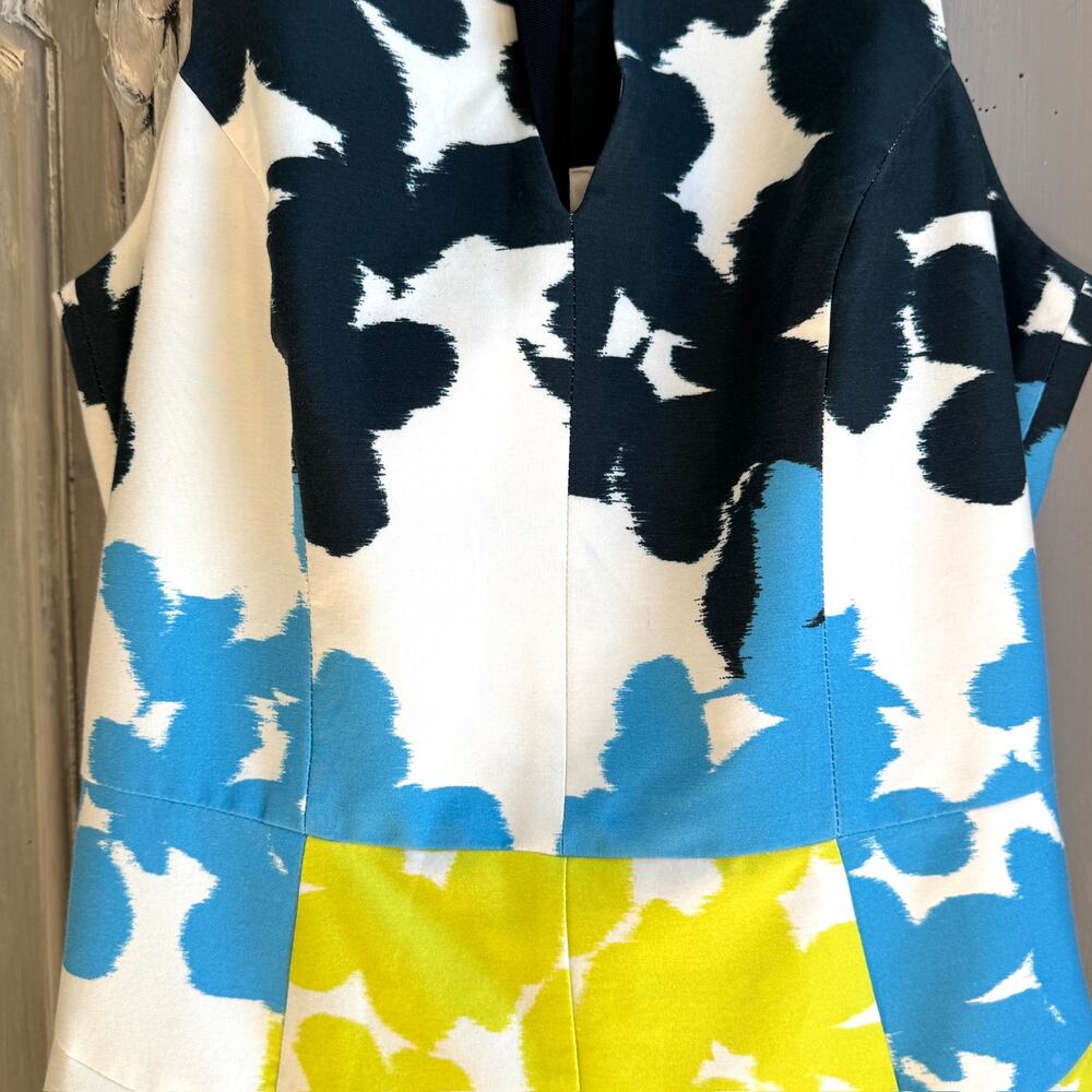 Milly Floral Split Neck Racerback Pleated Minidress Blue Yellow Size 6 - Picture 7 of 16